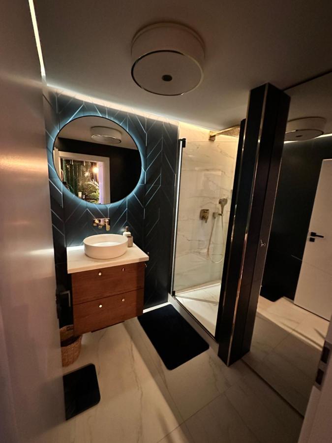 브라티슬라바 Skyline Elegance With Free Parking 아파트 외부 사진